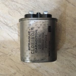 خازن الکترولت 2 میکروفاراد 370 ولت (HC96LU.002)(sprague clorinol capacitor)